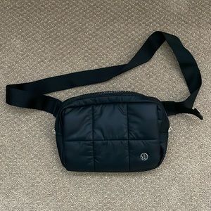 lululemon Quilted Grid Belt Bag